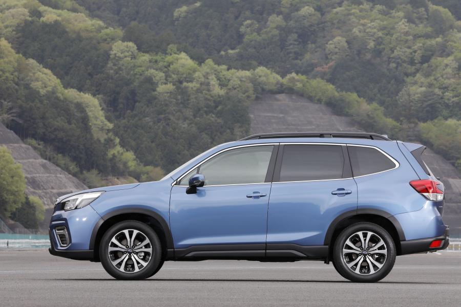  Subaru Forester Premium 2018 года  (JP) (фото 7 из 13)